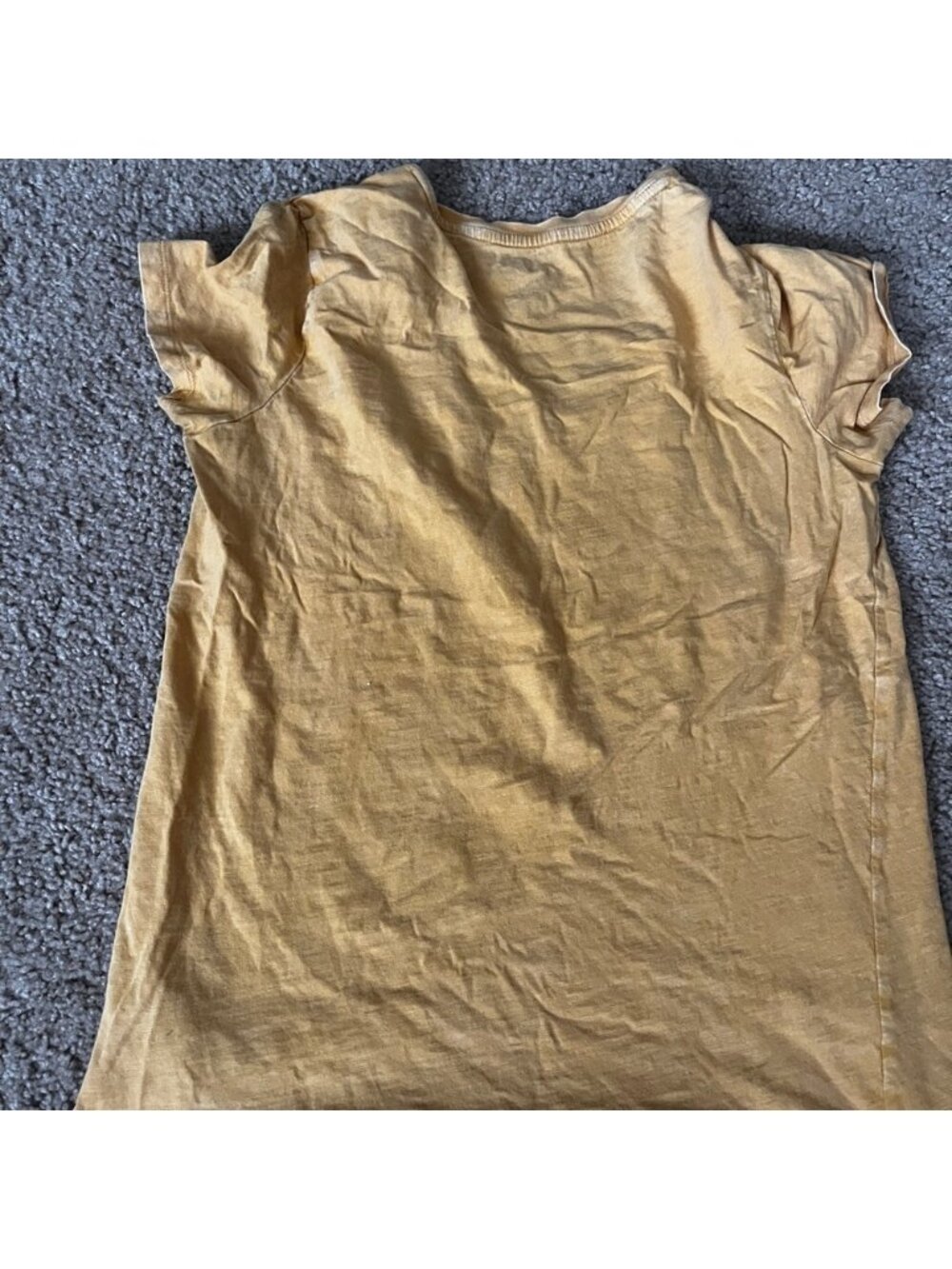 Universal Threads tee - Picture 5 of 5
